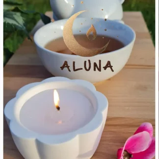 Pot et bougie artisanale écoresponsable en forme de fleur - boutique écoresponsable La Planète à Paillettes.